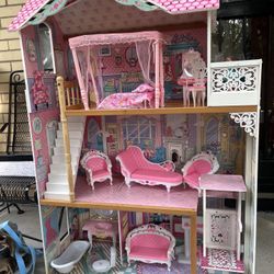 Barbie Doll House