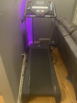gold's gym 430i treadmill