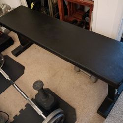 Rogue Echo Bar and Bench