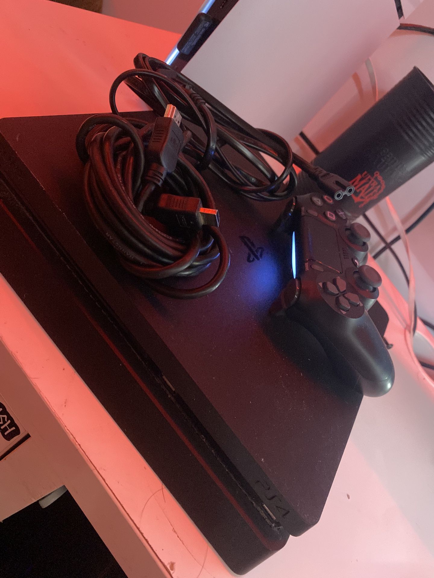 PS4 Slim