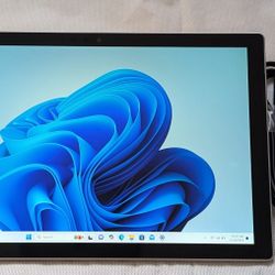 NICE MICROSOFT SURFACE PRO 6 WINDOWS TABLET i5 Processor 8GB RAM 