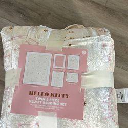 Hello Kitty comforter