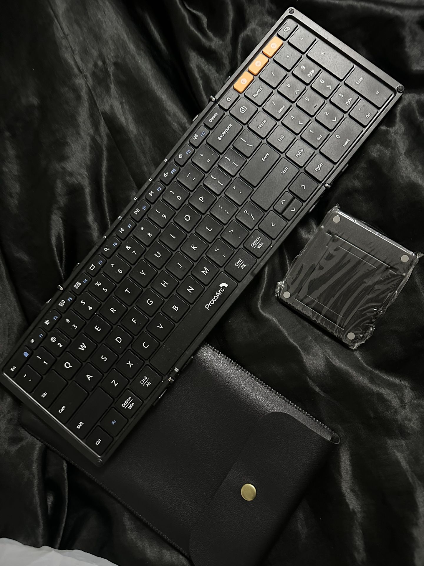 ProtoArc Foldable Keyboard with TrackPad