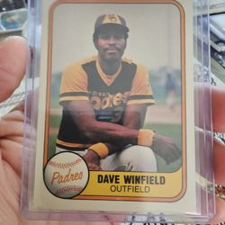 San Diego Padres Dave Winfield Rollie Fingers 1981 Fleer Baseball Cards 