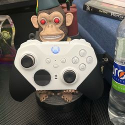 Xbox Elite Series Controller With Box  (MEET UP ONLY)