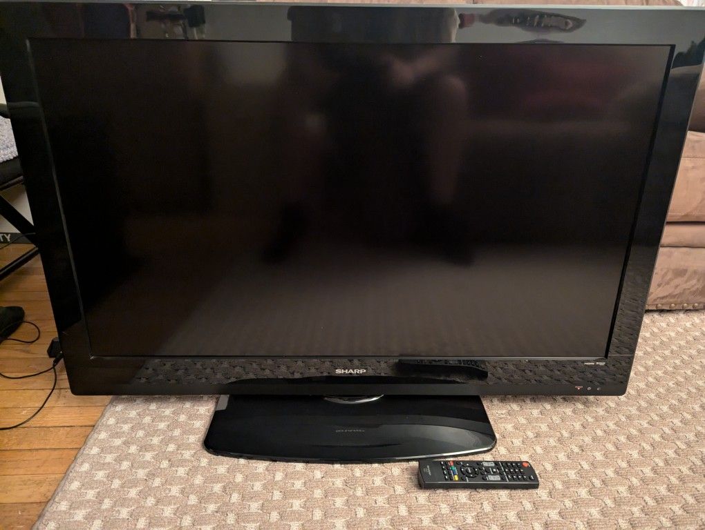Sharp 42in Tv