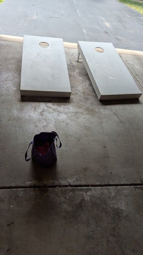 Corn Hole 