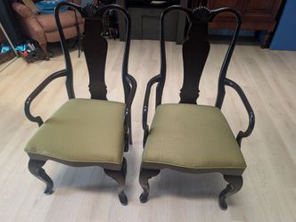Two mahogany dining chairs