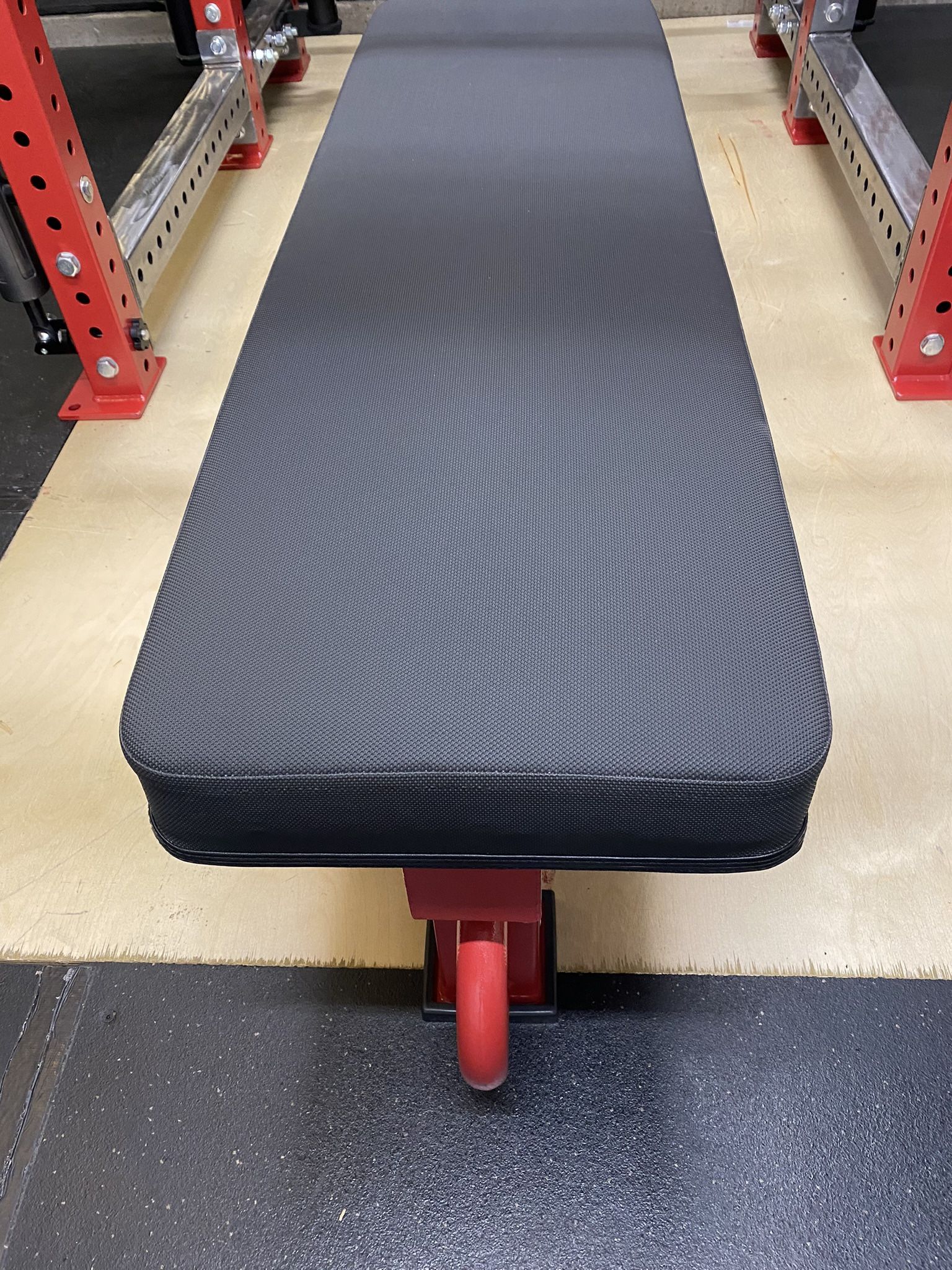 Rep Fitness FB-5000 Wide Pad Flat Bench