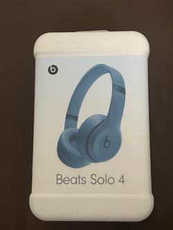 Beats Solo 4
