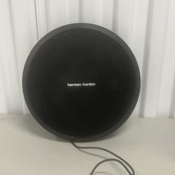 Harman Kardon Onyx Studio 1 Bluetooth Speaker Broken Leg Works  Read. Used in acceptable condition with some cosmetic blemishes and imperfections. The