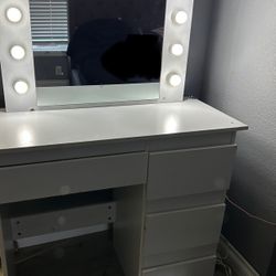 Vanity 