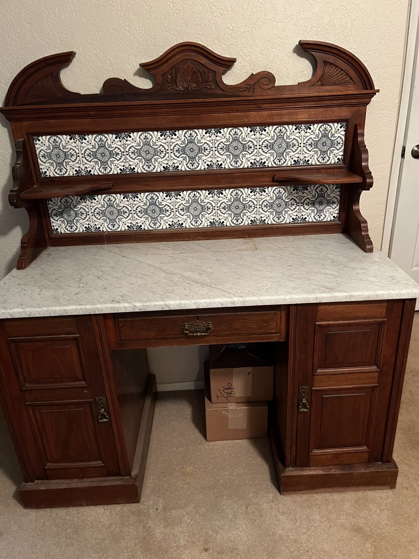 English Early 1900’s Wash Stand With Marble top and No Broken Tiles