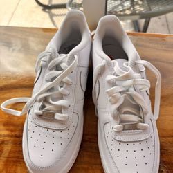 Nike Air Force One Size 7