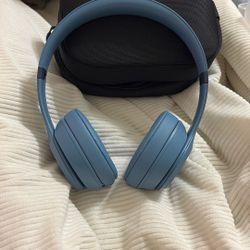 Beats Solo 4