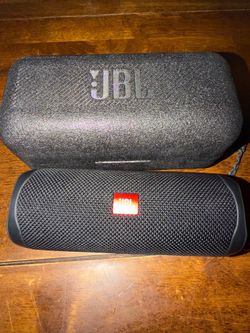 JBL Flip 5 Speaker