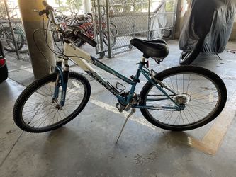Schwinn Bike Ranger 2.6 FS With Lock Foot Pump And Cover