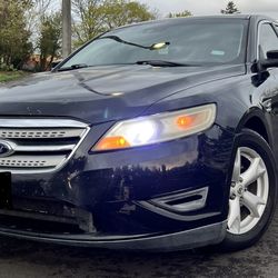 2011 Ford Taurus