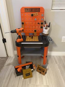 Kids Workbench With Several Additionals