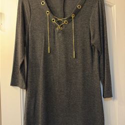 Thin Long Sweater With Chain Neckline 