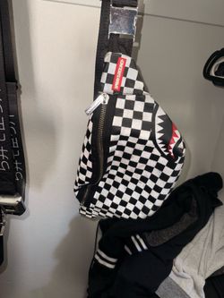 REFLECTIVE SHARKS IN PARIS CROSSBODY
