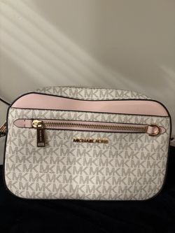Michael Kors crossbody