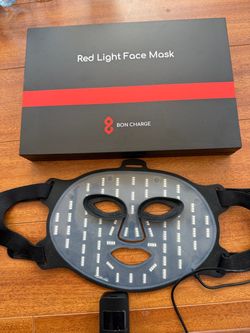 BON CHARGE Red Light Face Mask – Red + Near Infrared Therapy – Original Box