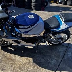 2002 Suzuki Gaxr 750