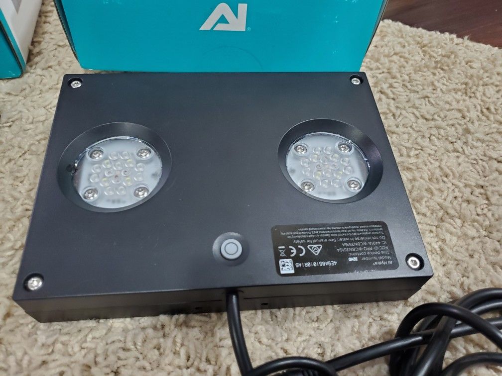 AI Hydra 32HD LED (Black)