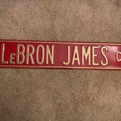 LE BRON JAMES NEW Large Metal Sign $20