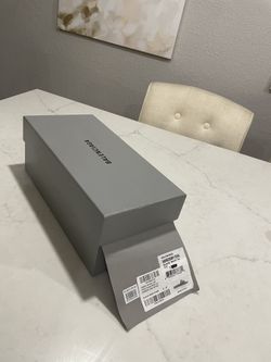 Balenciaga Pool Slides