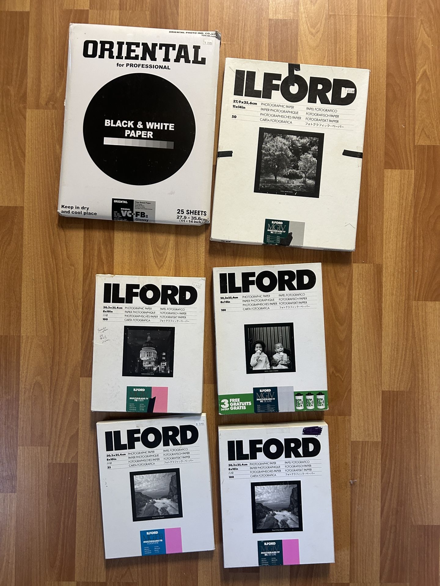 Dark Room Photography Enlarger Paper And Developing Tools