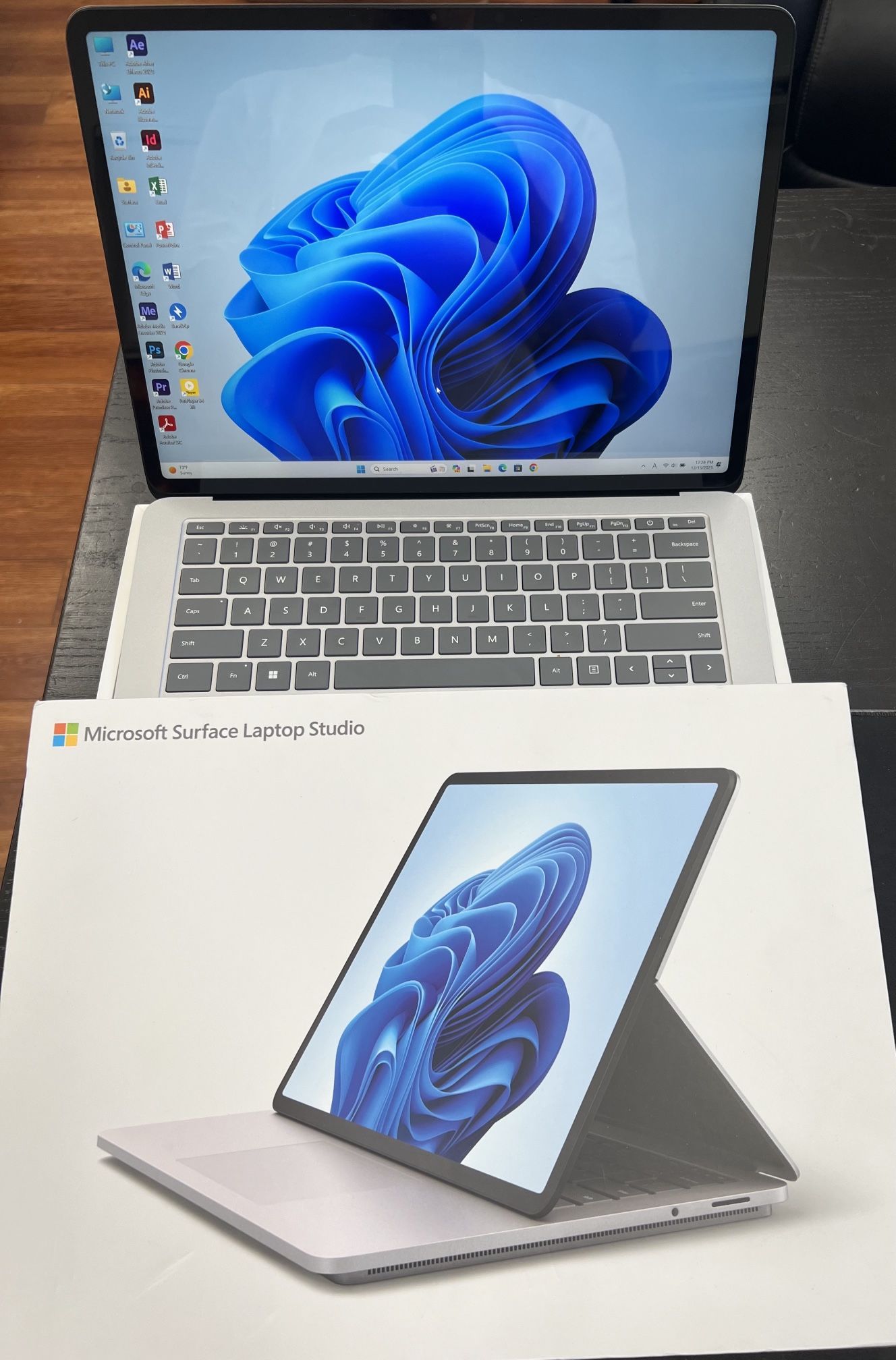 Microsoft Surface Laptop Studio 14.4" Touchscreen