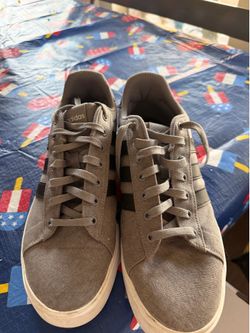 Adidas tennis shoes size 11