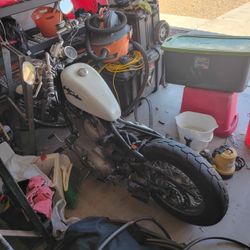 Harley Davidson 883 Year 2001