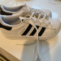 Size 2 Boys Adidas And Lebron