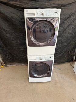 Kenmore washer and gas dryer laundry set