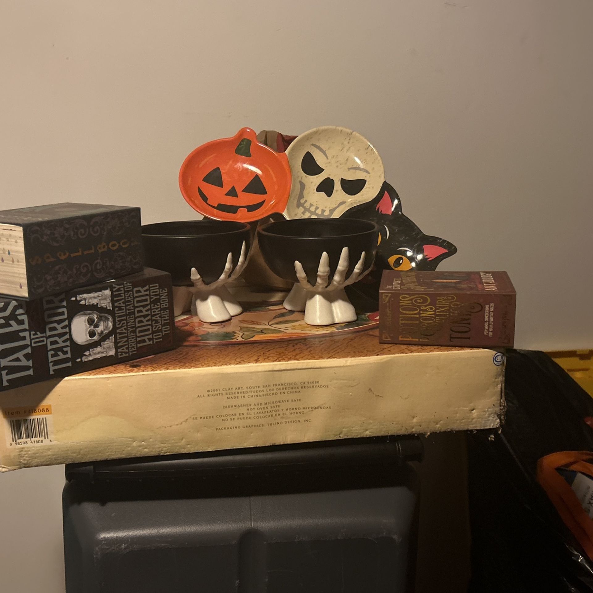 Halloween Decor