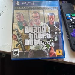 GTA 5 (PS4)