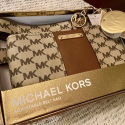 Michael Kors Belt Bag