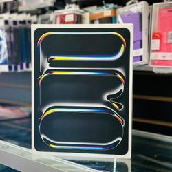 iPad Pro 13in M4 Chip WiFi 256gb (Latest Model) 