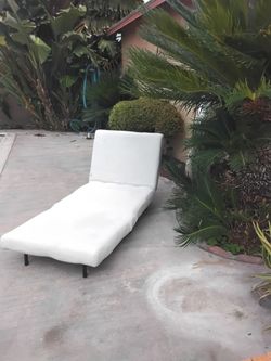 Poolside loungechair