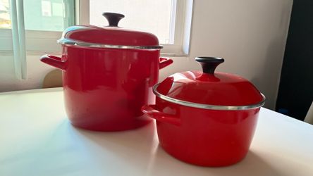 Large & Medium Soup Pots