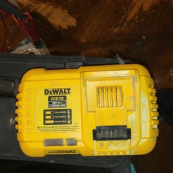 Dewalt Tools And 5 Batteries+charger