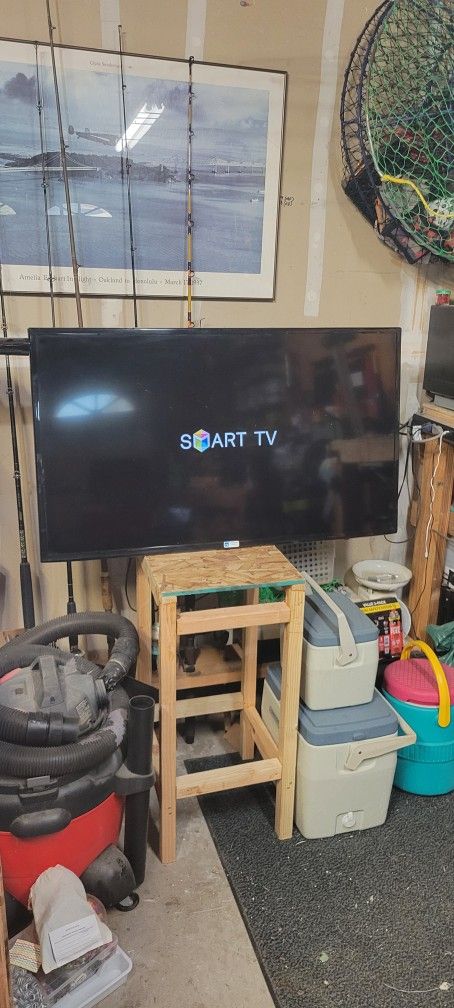 46" SAMSUNG Smart TV