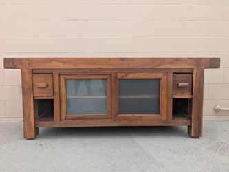 Modern console