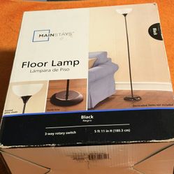 Main Stays Black Floor Lamp