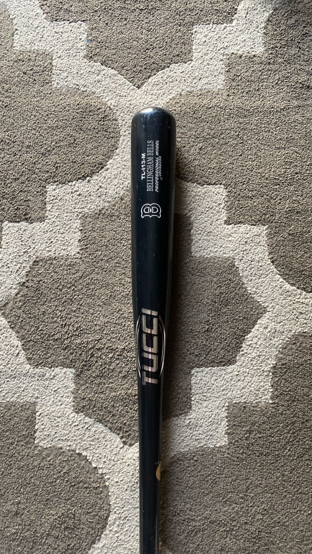 Tucci Wooden Baseball Bat Size 33”