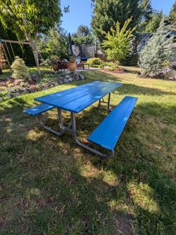 Picnic Table