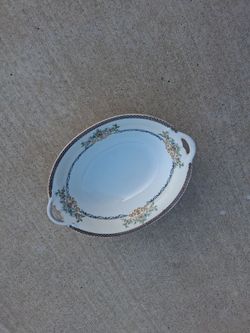 Serving dish
